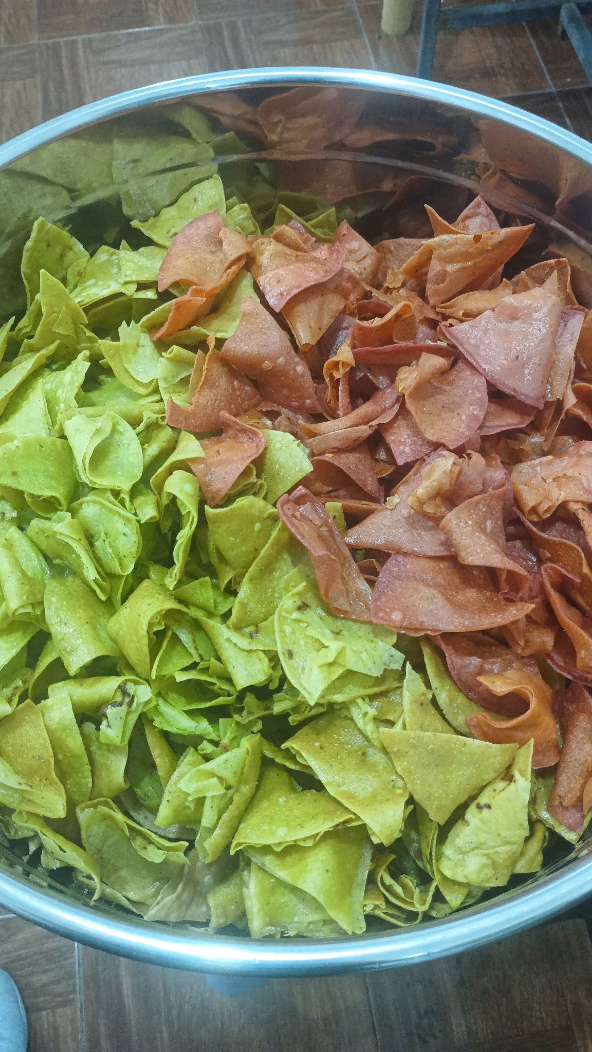 Totopos de nopal y betabel